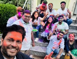 holi2024i